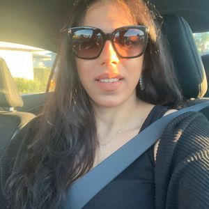 Meet your Posher, Angelina